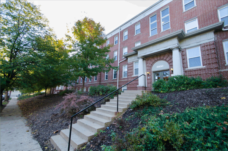 Greenway Apartments
